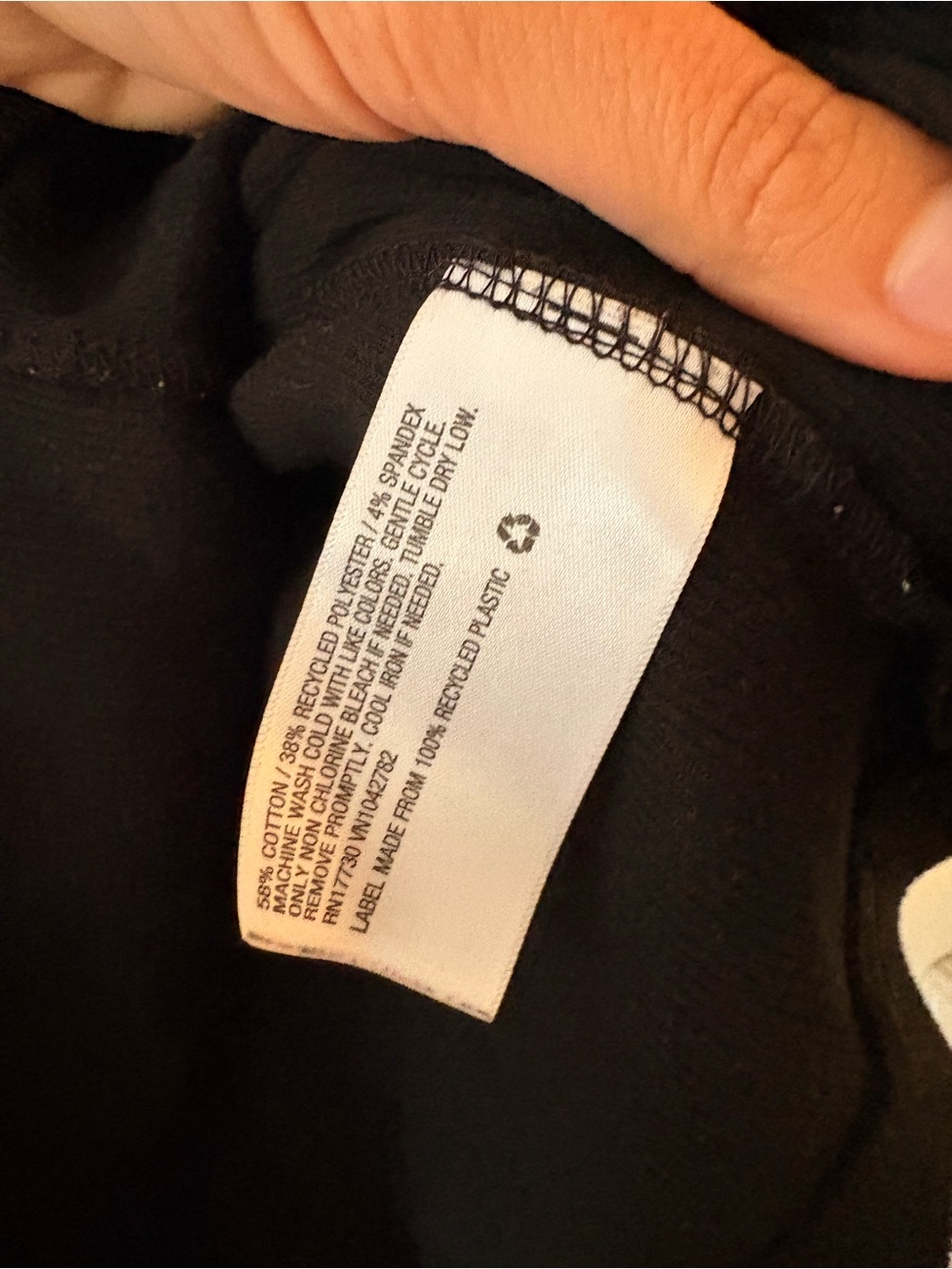 Universal Thread Black Ribbed Tank Top - Picture 3 of 7